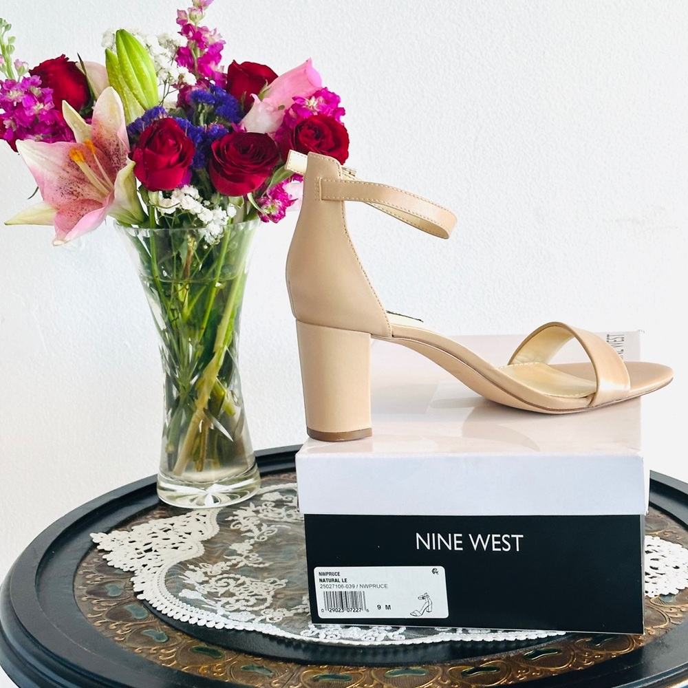 ☀️Nine West Ankle Strap Block Heel Sandals, Size 9,  Natural Leather (NWT)